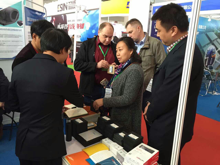 贏勝愛耳聲學(xué)閃耀2017中國(北京)國際噪聲振動控制及新材料展 贏勝愛耳聲學(xué)閃耀2017中國(北京)國際噪聲振動控制及新材料展